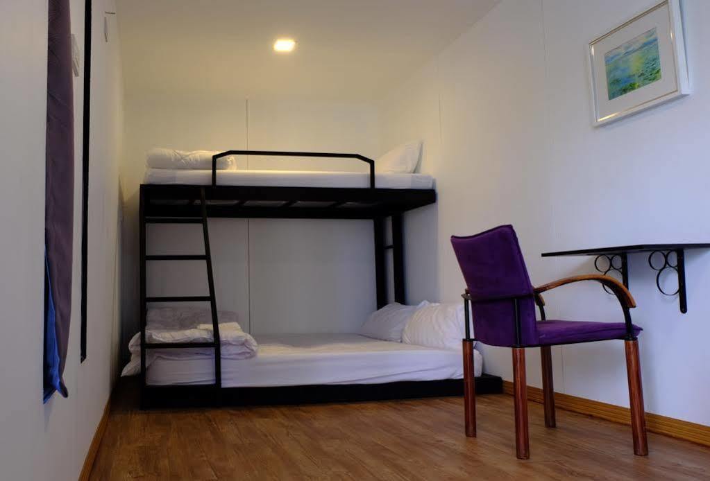 Oyo 673 Nice Sleep Box Hotel Chiang Mai Exteriör bild